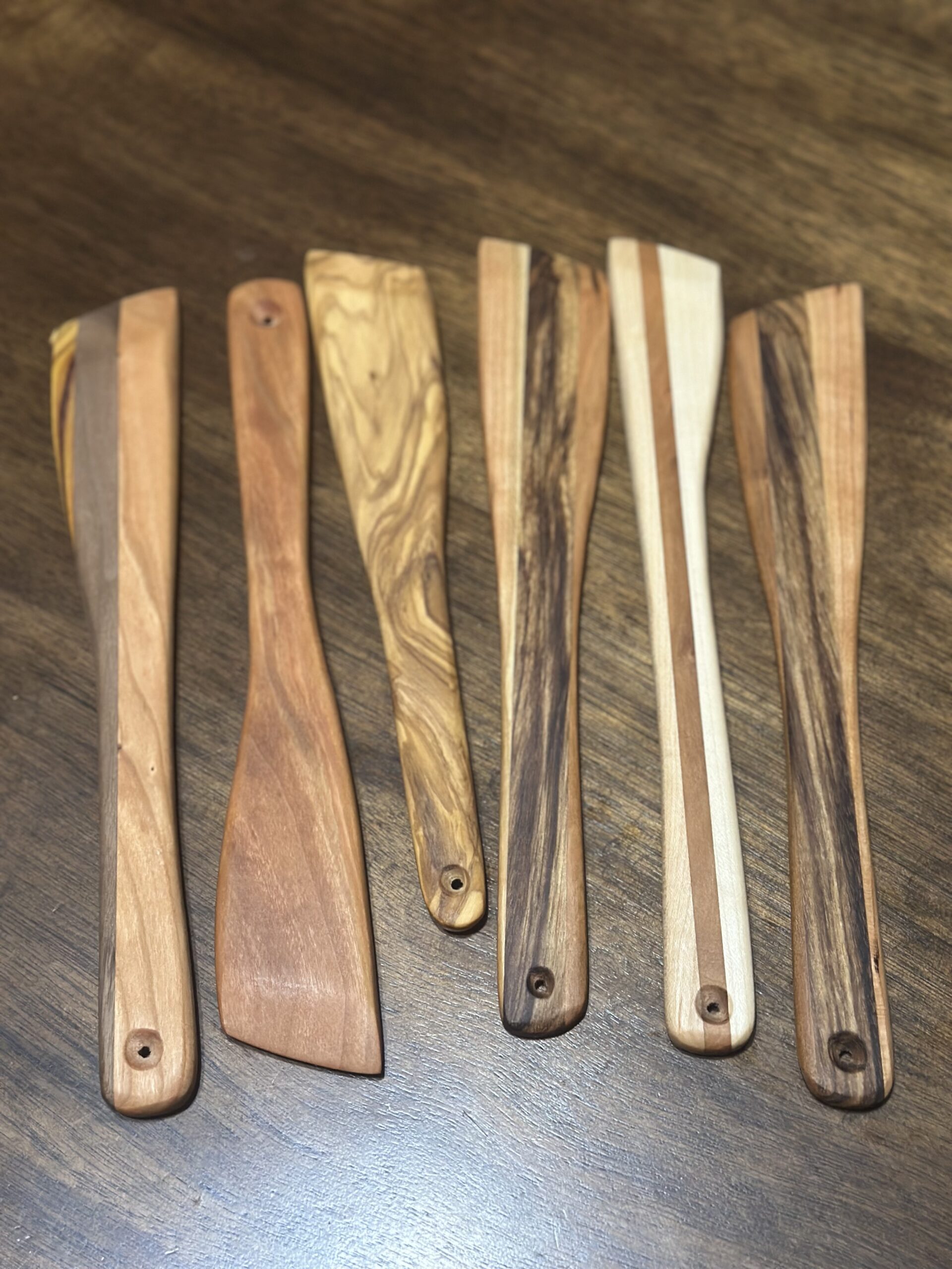 Individual spatulas